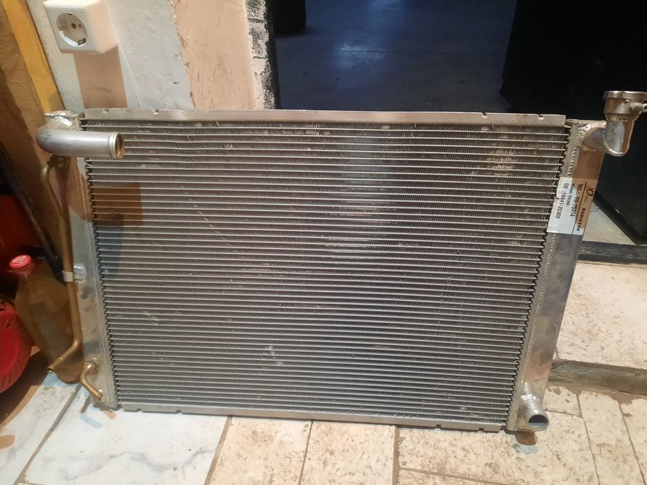 Радиатор lexus Rx300. Toyota