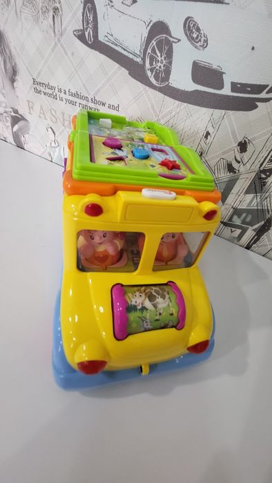 Продам музыкальную машинку