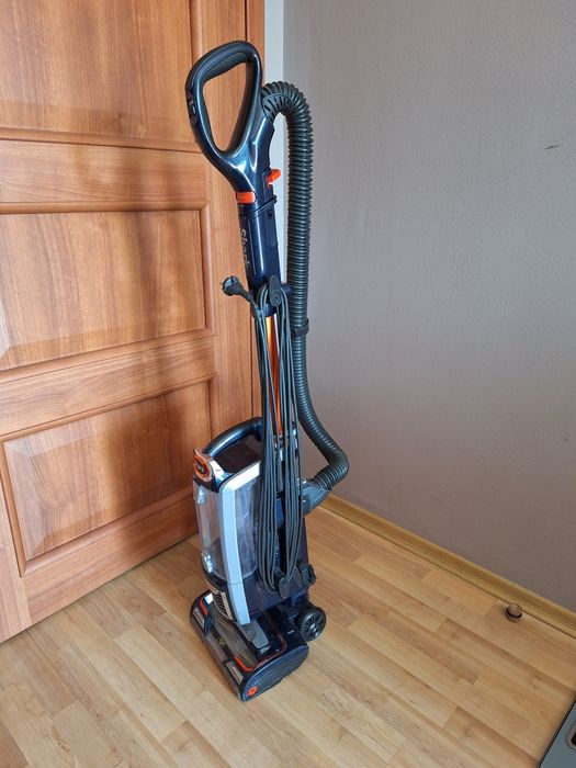 Прахосмукачка Shark