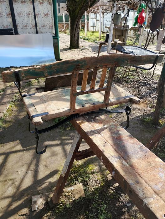 Седалка антика от каруца