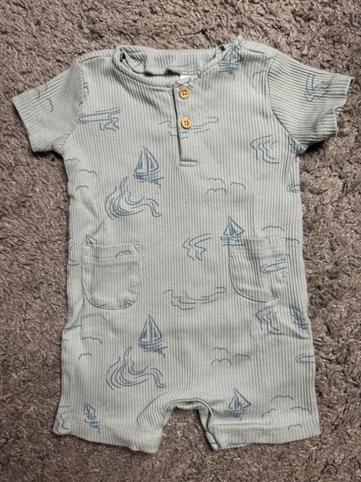 6 броя летни пижамки за момче 9-12м
