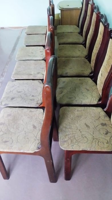 Стулья деревянные