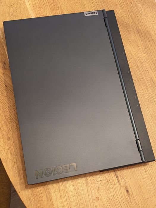 Laptop Gaming Lenovo Legion 5 15ARH05 - (posibil CPU - dezlipit)