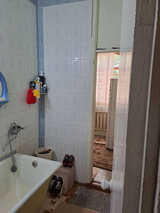 Квартира 2/5/5 Художники средний ремонт 50м2