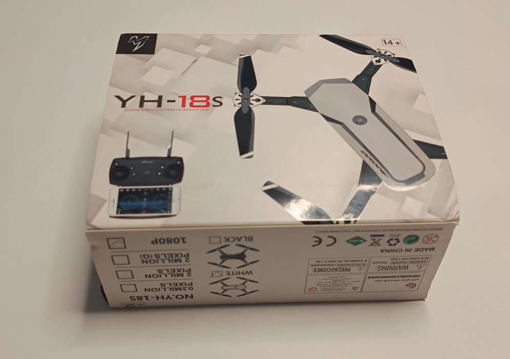 Drona aproape noua , transmisie pe telefon, mentinere a altitudinii, timp zbor 13-16 minute,