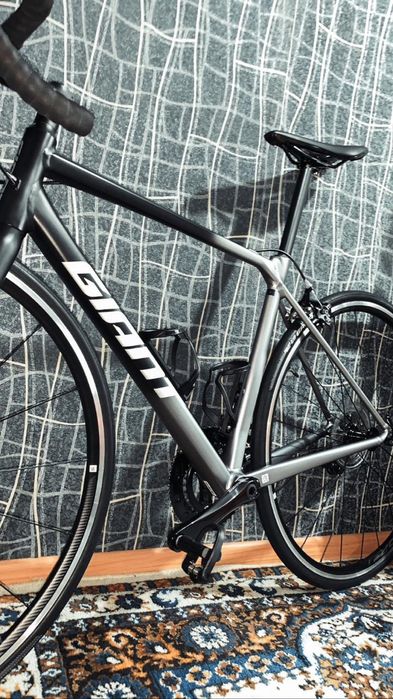 Giant TCR SI2 шоссейный велосипед