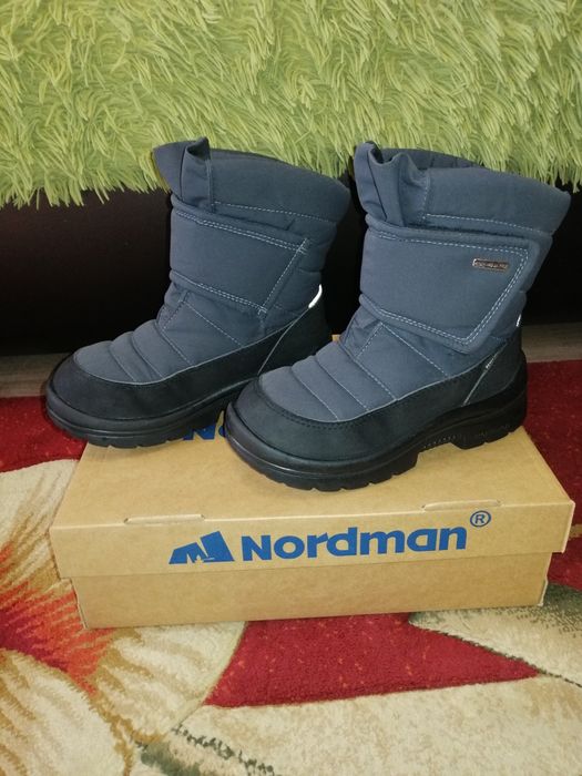 Дутики на мальчика. Зима.