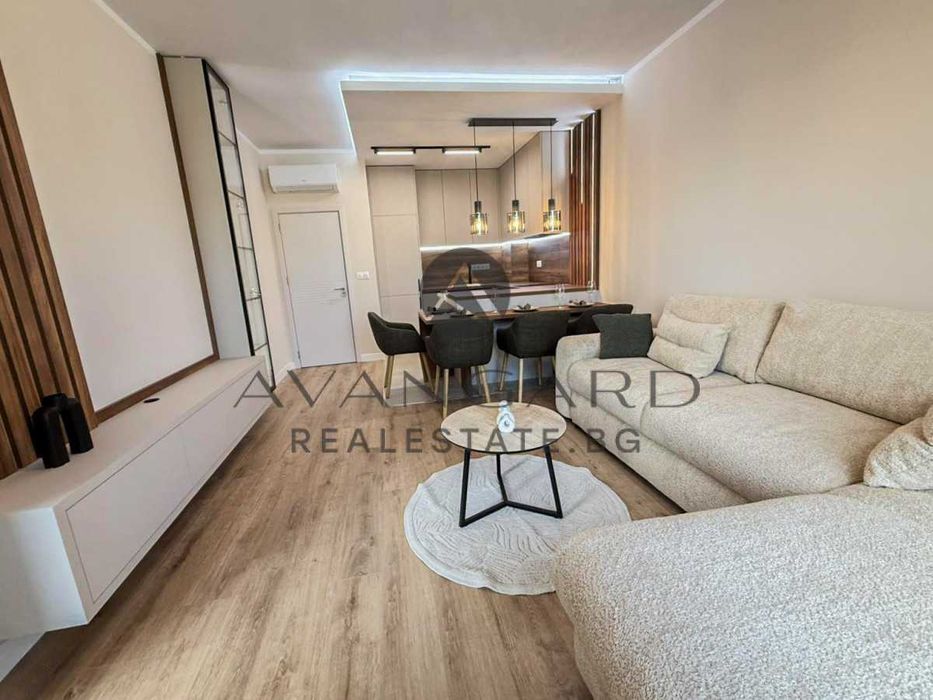 Продава се Двустаен апартамент в Пловдив, Кършияка - 68 кв.м за 1200 €/кв.м - Снимка #1