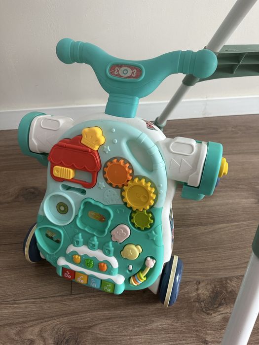 Стул для кормления и каталка ходунок