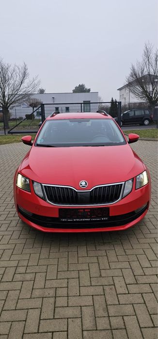 Skoda Octavia // 1.6 Diesel / 2018