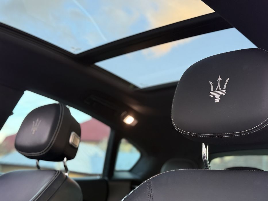 Maserati Levante GranLusso V6 Diesel 275 CP – Grigio Maratea. 25700plus TVA