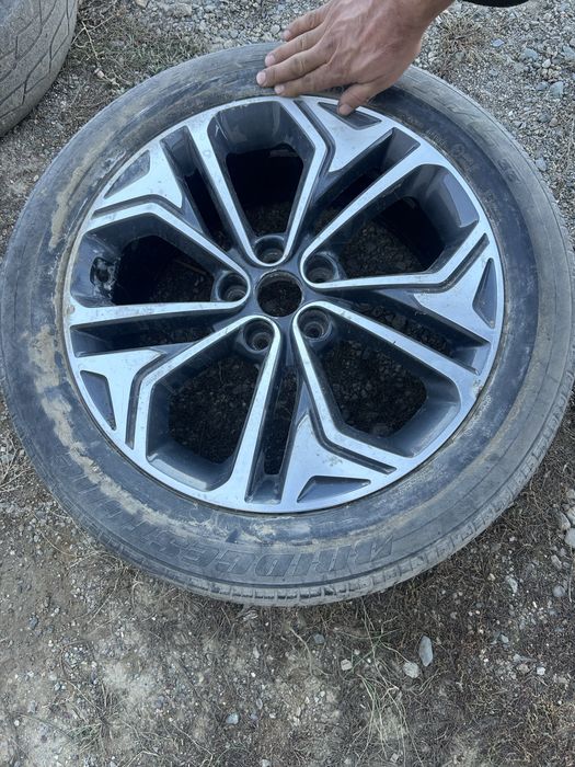 Продам шины 1 единица