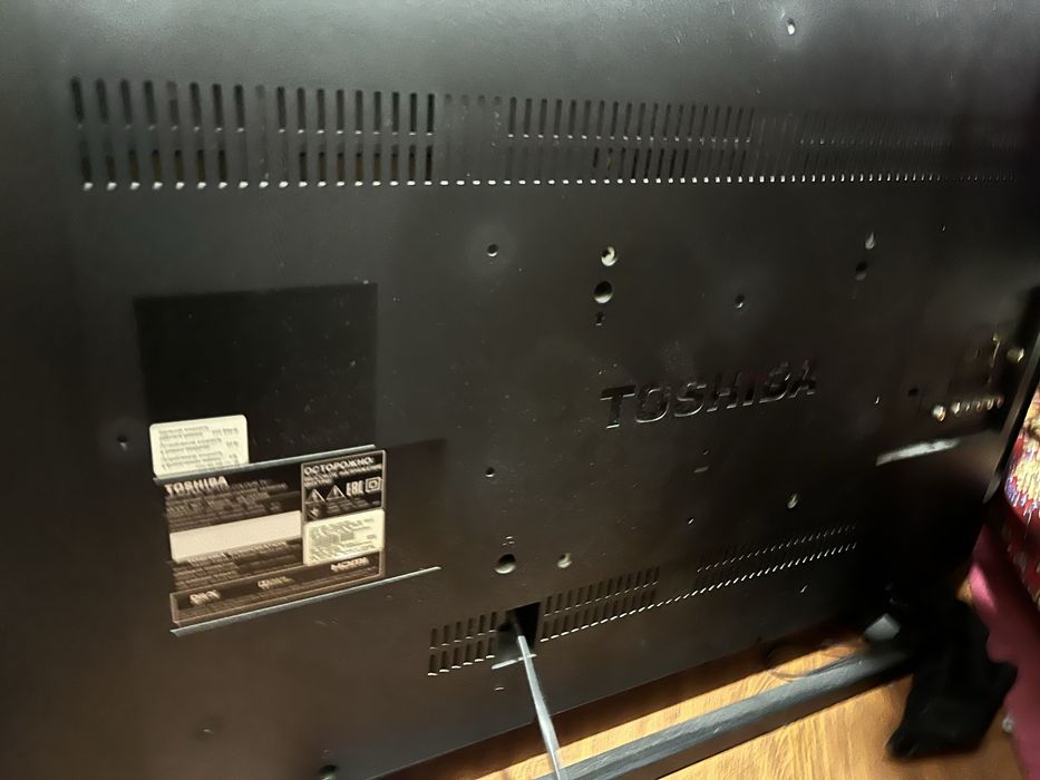 Телевизор toshiba