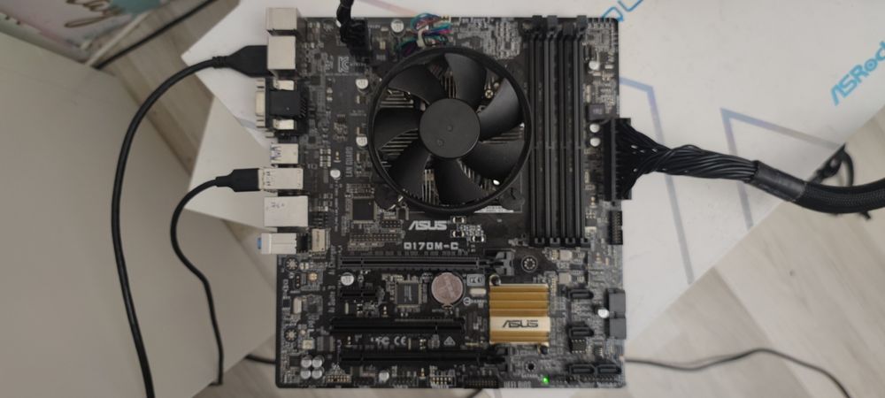 Kit I7 6700 + Placa de baza Asus Q170M-C
