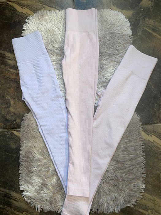 Дамски и юношески клинове и дънки