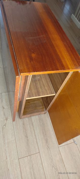 Продам Стол- книжку