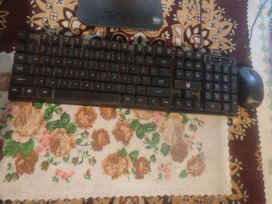 Tastatură Mecanică