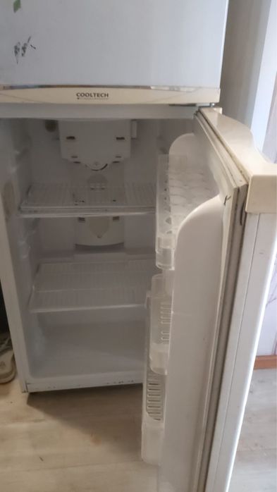 Холодильник на запчасти