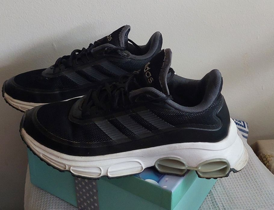 маратонки - Adidas- 36 1/3