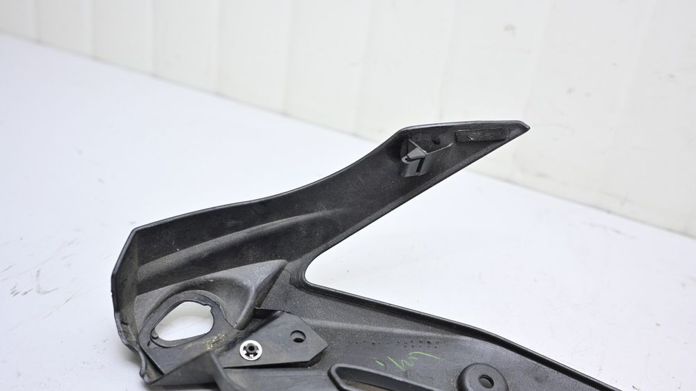 Carena Superioara Fata Stanga Yamaha XJ 6 2009 - 2014