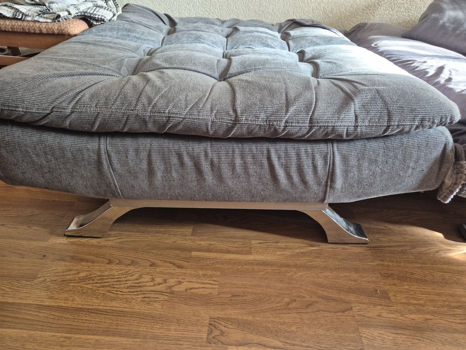 Диван, в хорошем состоянии