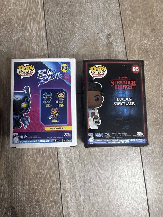 Funko pop:1406,1785