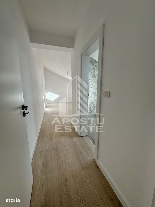 Penthouse cu scara interioara deosebita, 3 camere si 2 bai langa Lidl.