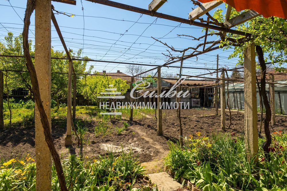 Продава се Къща в Шумен, Дивдядово - 120 кв.м за 1424 €/кв.м - Снимка #11