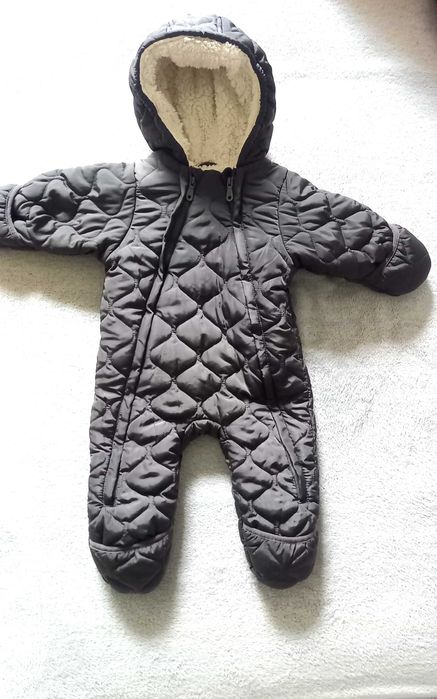 Космонавт / ескимос 3-6 месеца Reserved унисекс