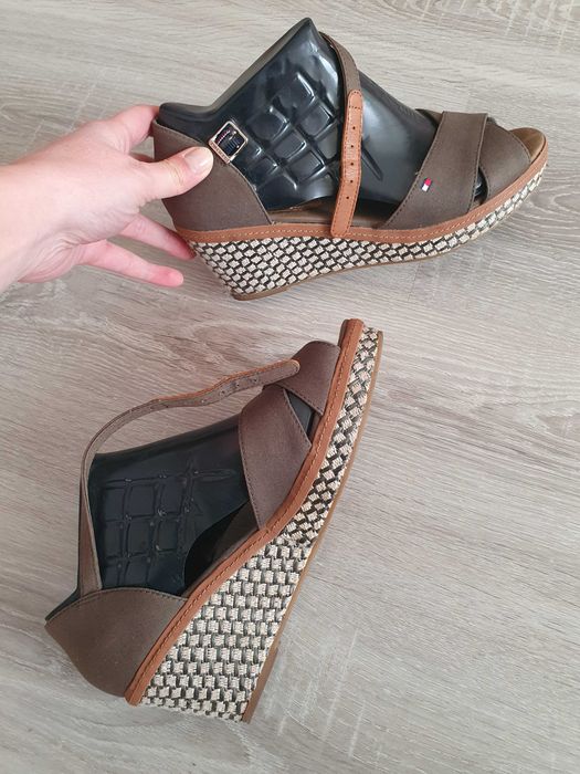 Sandale cu platforma Tommy Hilfiger