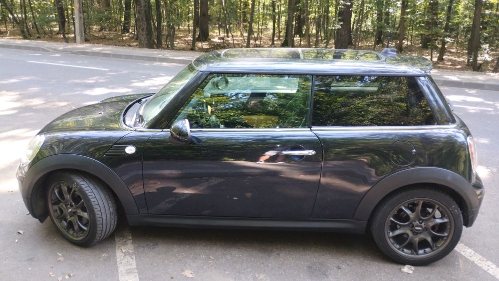 Vând Mini Cooper D