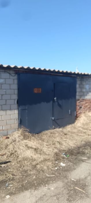 Продам гараж "Космос "