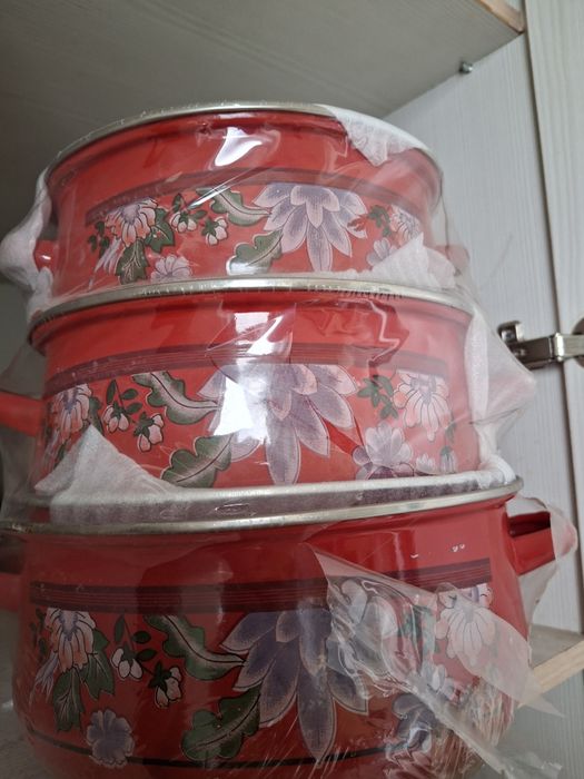 Кастрюли эмалированные