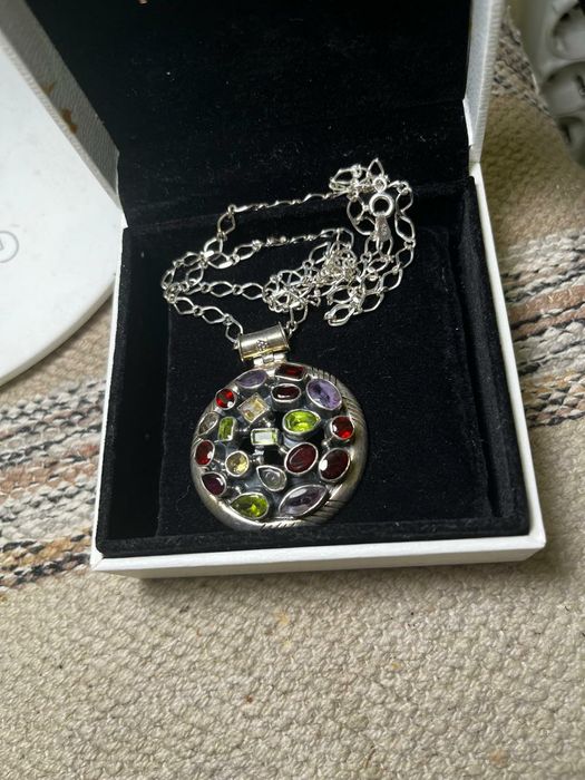 Продам кулон серебро.