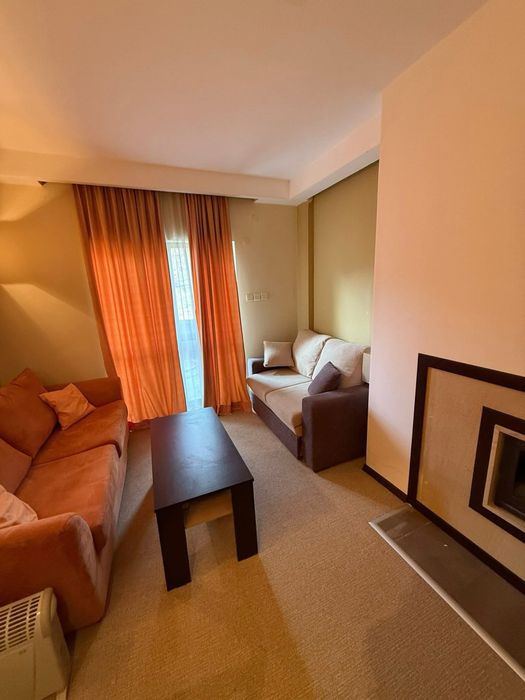 2-стаен апартамент в жил.сграда в Банско