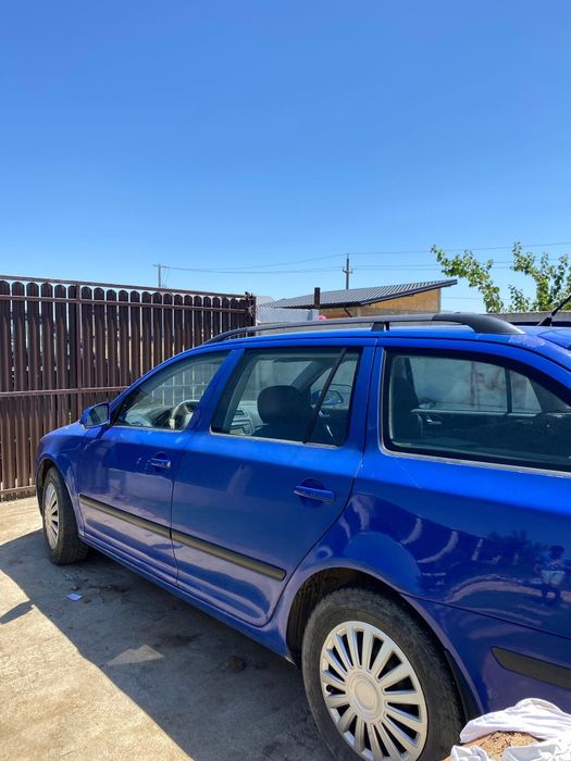 Vând Skoda Octavia combii