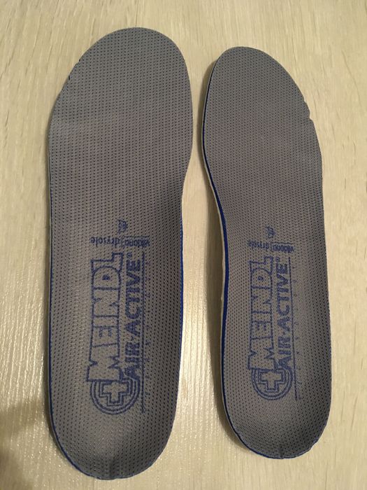 Vind Bocanci Meindl Borneo MFS.mar.39 1\2.Stare impecabila