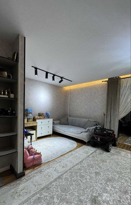 Продам 3 ком. 77 серия Луначарский Турон  №М116