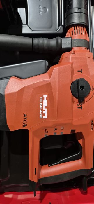 Hilti rotopercutor pe acumulator,curent