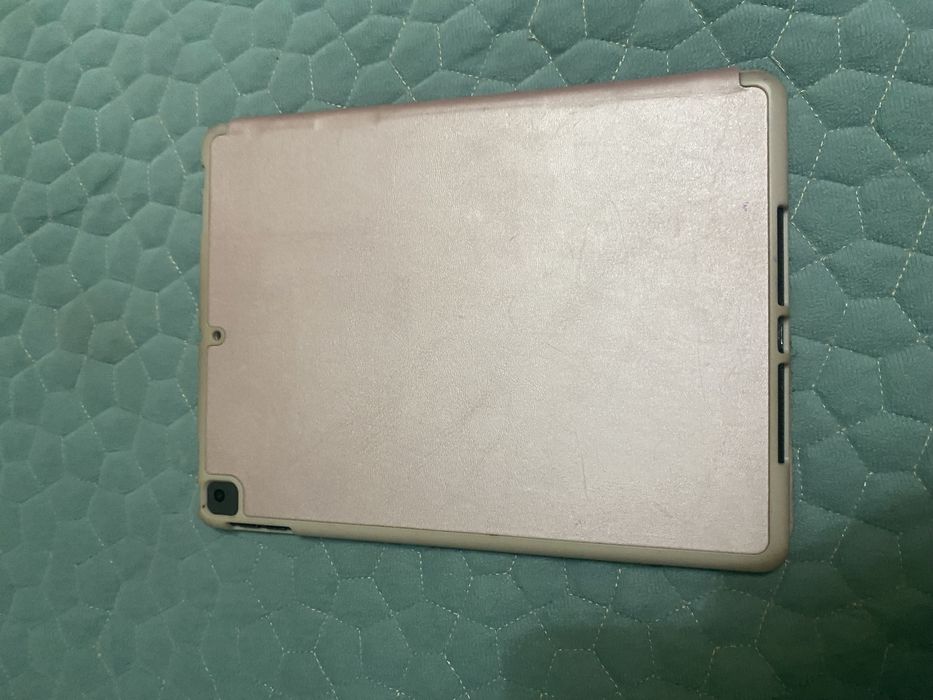 IPAD 7 apple 2019 немесе 2020