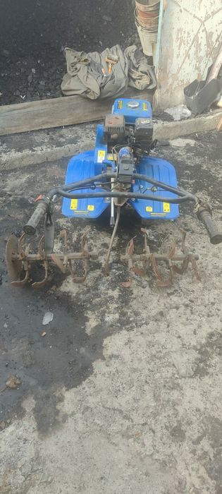 Продам мотоблок.