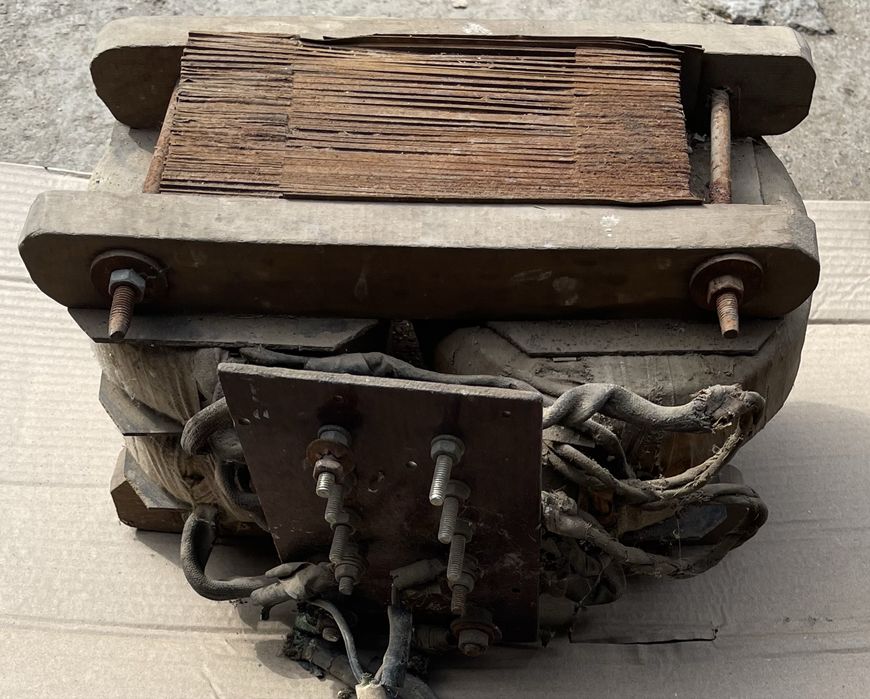 Aparat de sudura pe electrozi