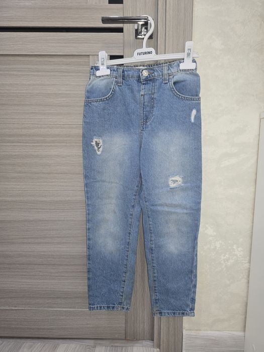 Джинсы ,слаксы на 6-7-8лет