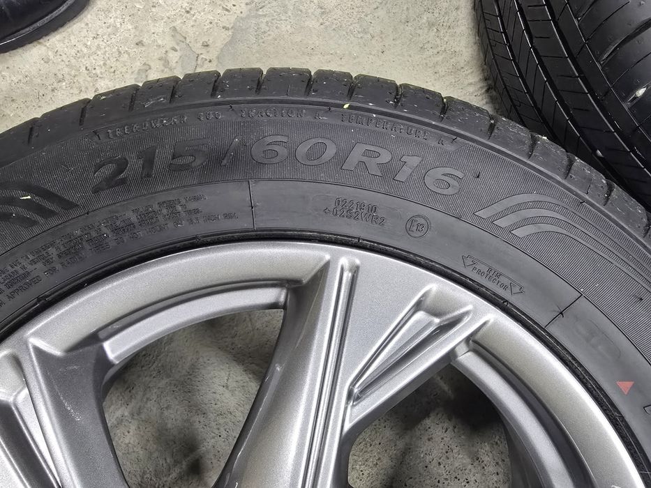 Диски 5/114.3 R16 с шинами