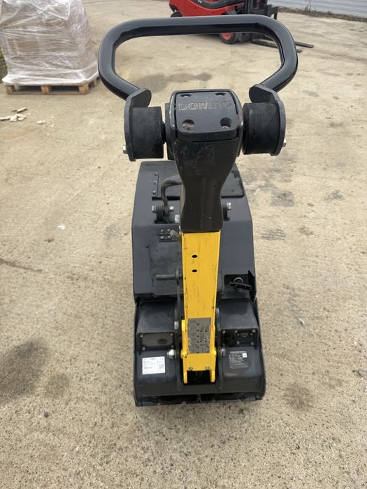 Placa compactoare BOMAG BPR 50/55 D de 410kg