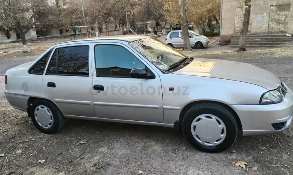 Нексия 2 донс 1.6 сотилади нархи 4000 метан газ нахаду