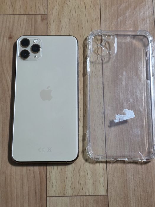 Продам i phone 11 pro max256gb