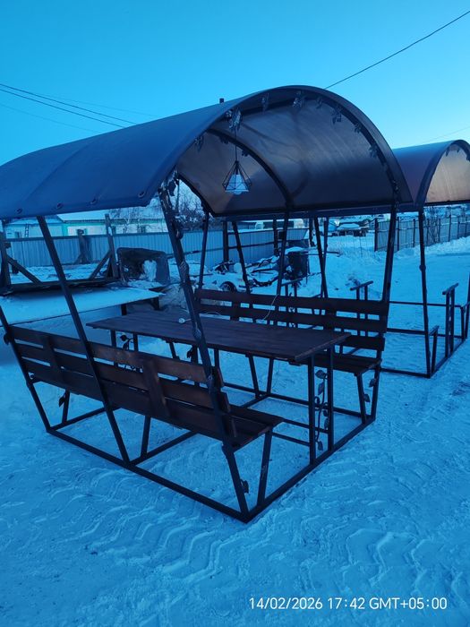 Новые беседки уличные.