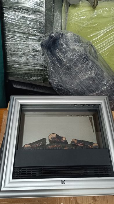 Електрическа декоративна камина