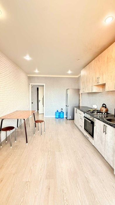 2 комн Строитель 28 млн